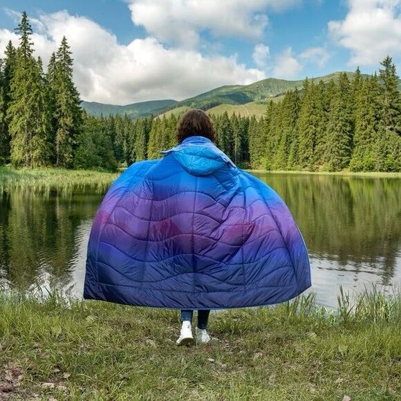 Weatherproof Vintage Summit Outdoor Blanket - Picture 1 of 7